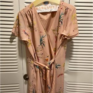 Gorgeous wrap dress/salmon/floral print. The pictures do not do it justice.